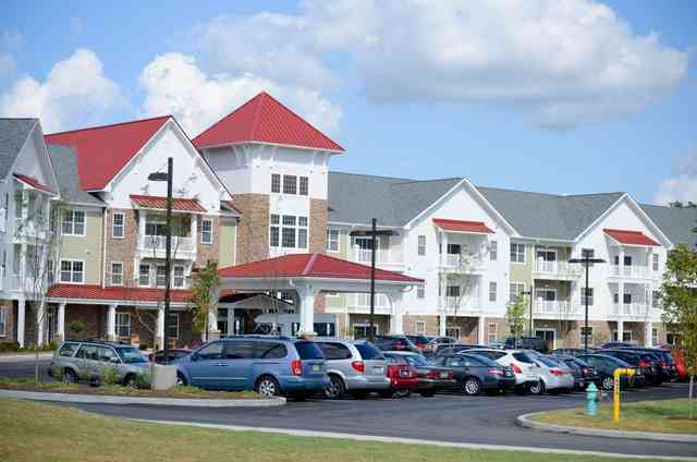 Hamilton Trace