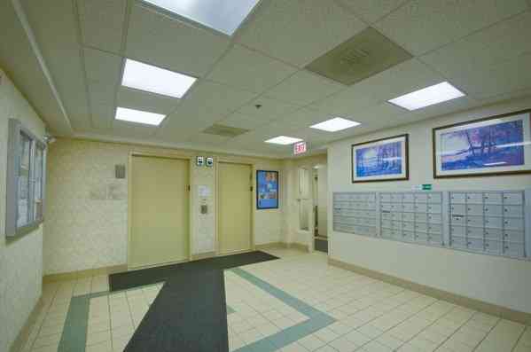 Senior Suites of Jefferson Park