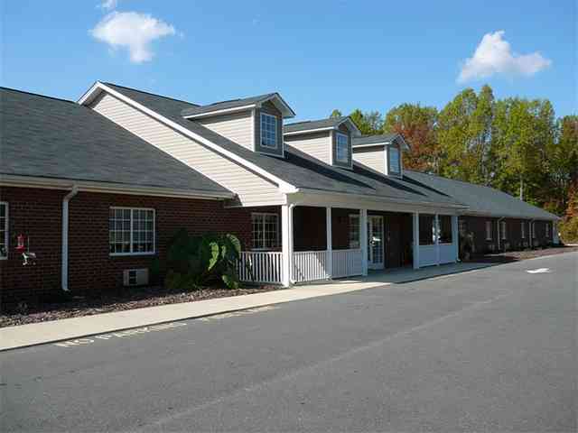 6 Assisted Living Facilities in Chatham County, NC (with Reviews)