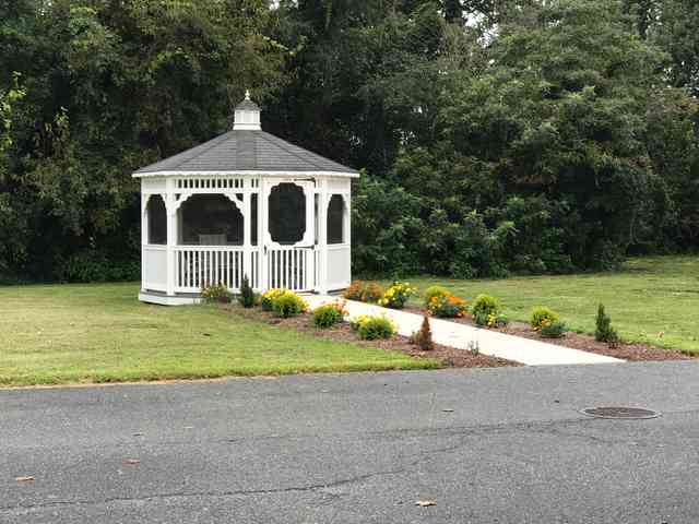 Commonwealth Senior Living at Salisbury