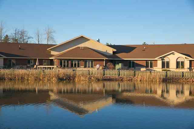 Willow Brooke Pointe Senior Living