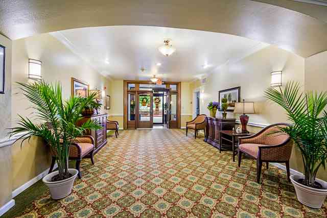 Elison Independent Living of Statesman Club