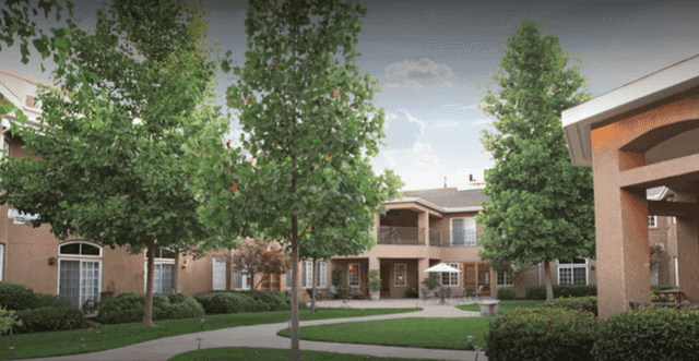 22 Assisted Living Facilities in Tulare County, CA (with Reviews)