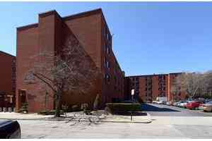 Cathedral Square Apartments