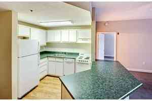 Kensington Court Apartments