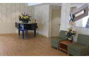 Clove Lakes Health Care and Rehabilitation Center