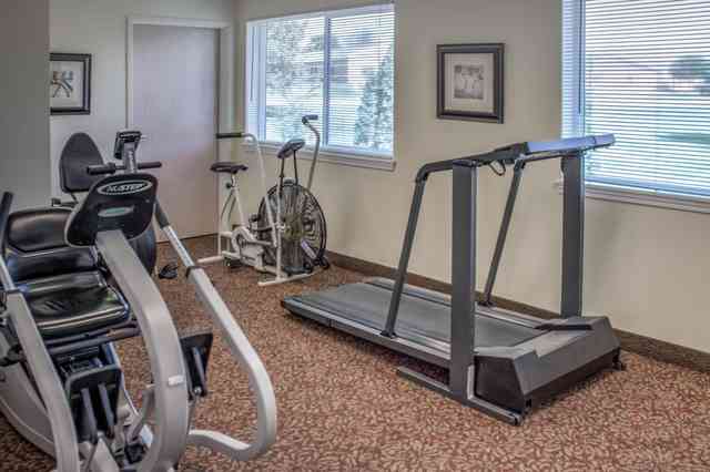 14 Independent Living Communities in Black Hawk County, Iowa (with Reviews)