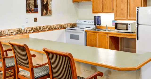5 Memory Care Communities in Douglas County, Oregon (with Reviews)