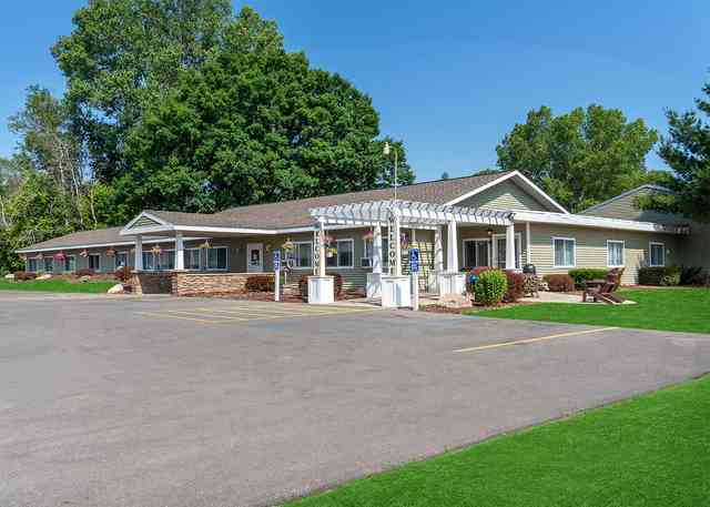 3 Assisted Living Facilities in Clare, MI (with Reviews)