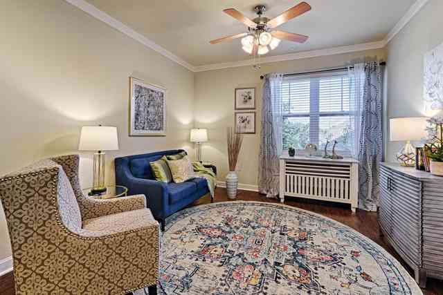MacArthur Hills Senior Living