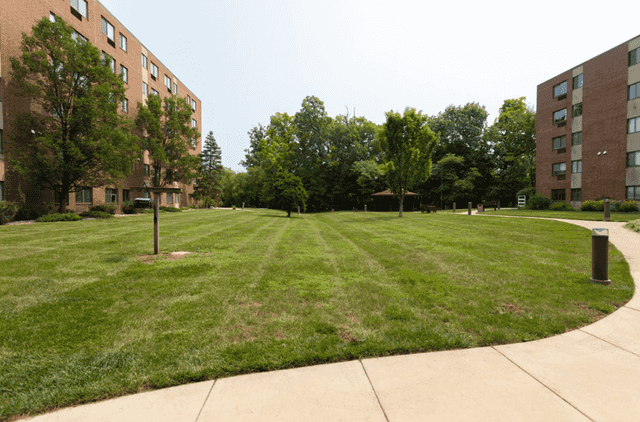 Saxony Court Senior Living