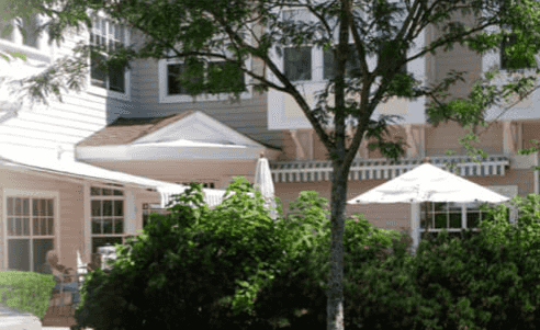 The Phyllis Siperstein Tamarisk RI Assisted Living Residence