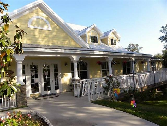 Magnolia Manor Assisted Living