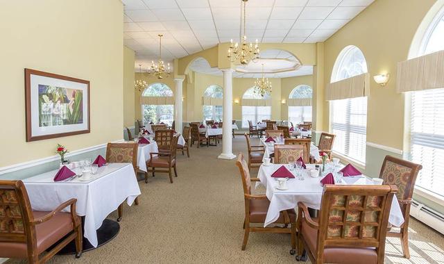Benchmark Senior Living at Haverhill Crossings