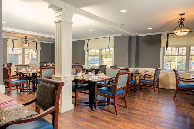 Pacifica Senior Living Victoria Court