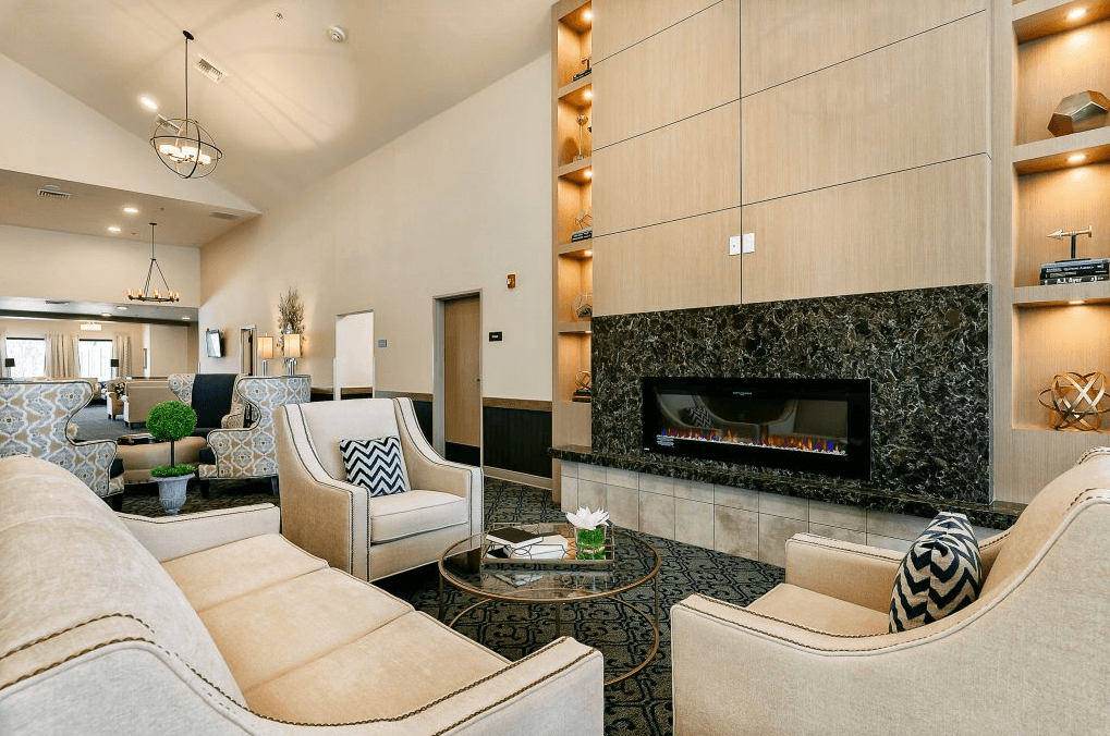 Image of Veranda Senior Living at Paramount