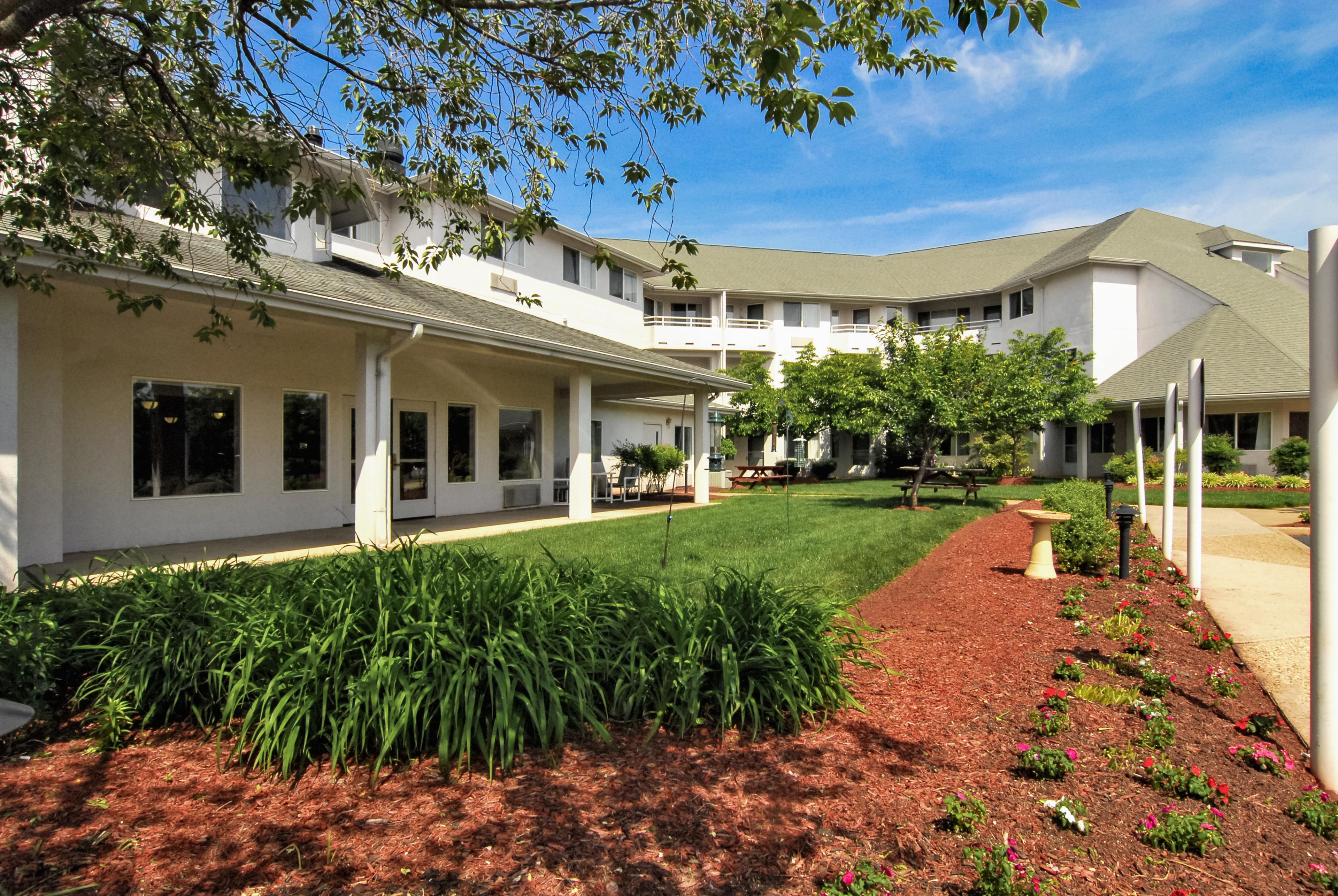 Holiday The Fairmont Pricing, Reviews & Amenities - Manassas, Virginia