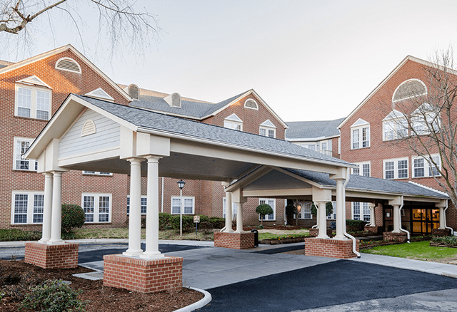 First Colonial Inn