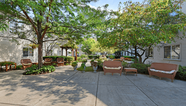Dimensions Living Burr Ridge