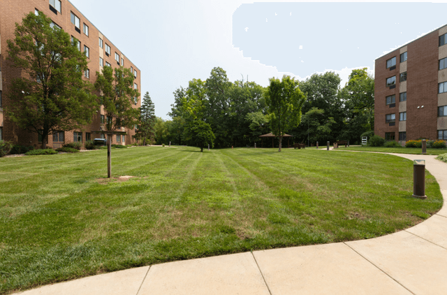 Saxony Court Senior Living