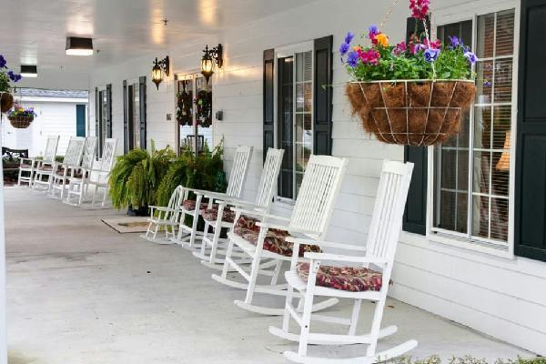 Image of Sandpiper Courtyard Assisted Living