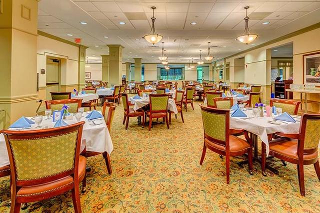 Covenant Living at the Holmstad