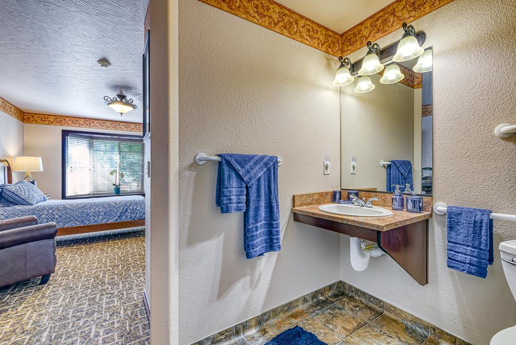 Image of Courtyard at Coeur d'Alene