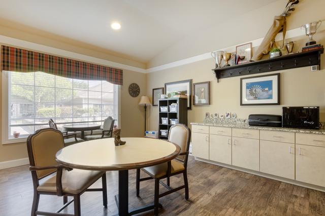 Cinco Ranch Alzheimer's Special Care Center