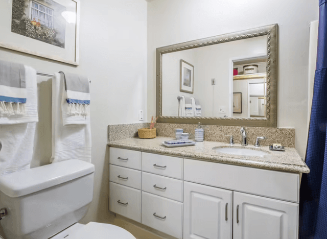 Beverly Hills Carmel Retirement Hotel North