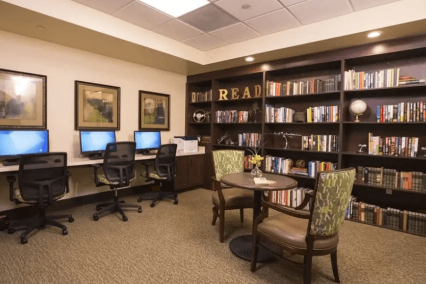 The Pointe At Summit Hills