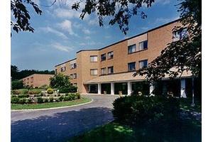 Medway Country Manor Skilled Nursing and Rehabilitation 
