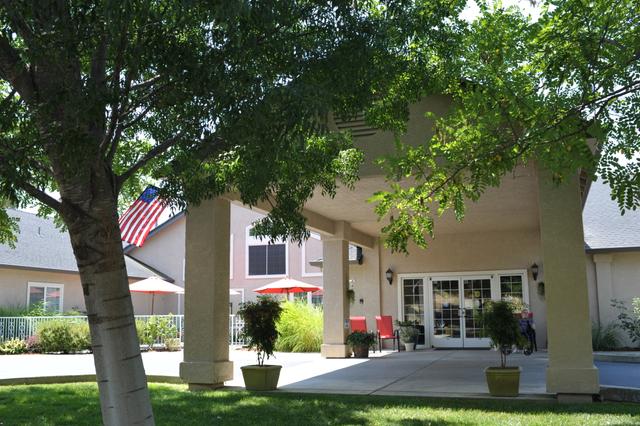 Sierra Oaks Assisted Living and Memory Care